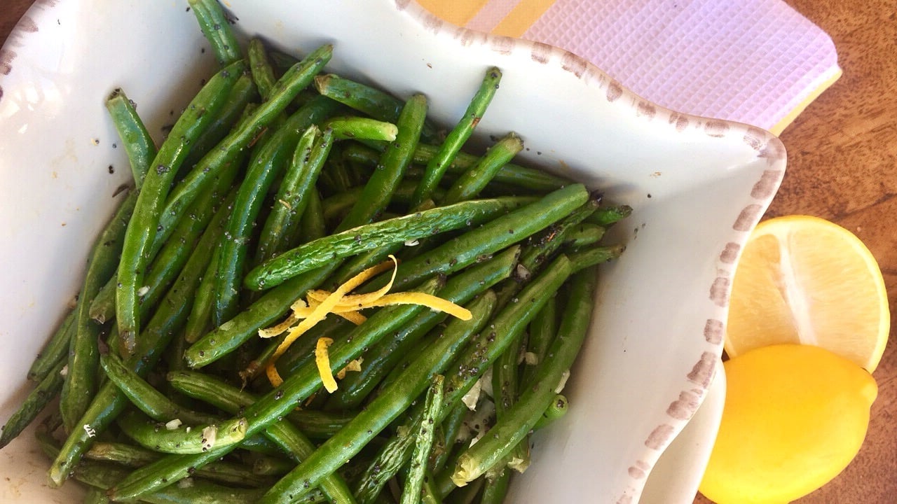 PHOTO Meyer Lemon Poppy Seed Green Beans-3