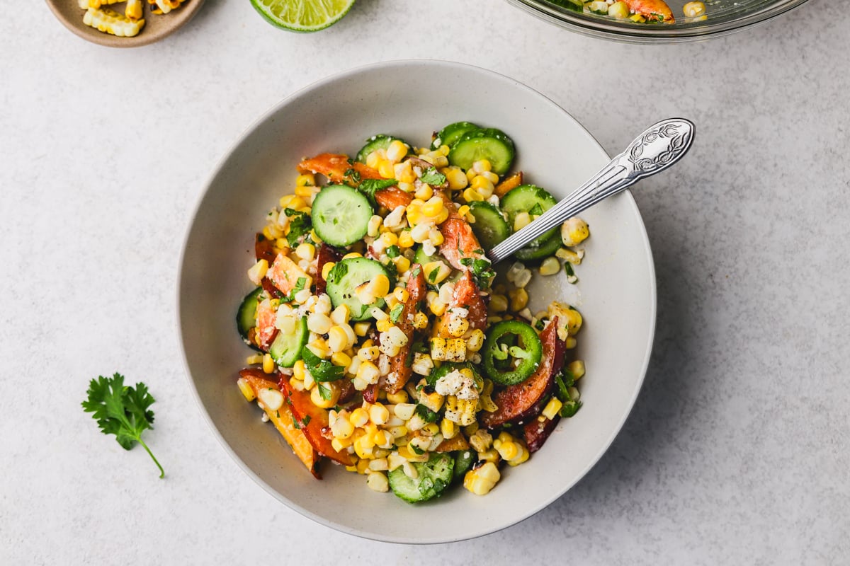 corn and peach summer salad4