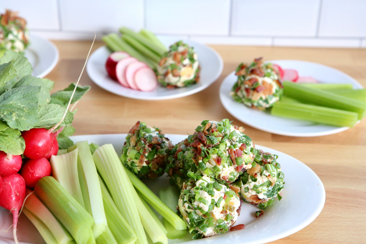 Bacon Jalapeno Popper Cheeseballs