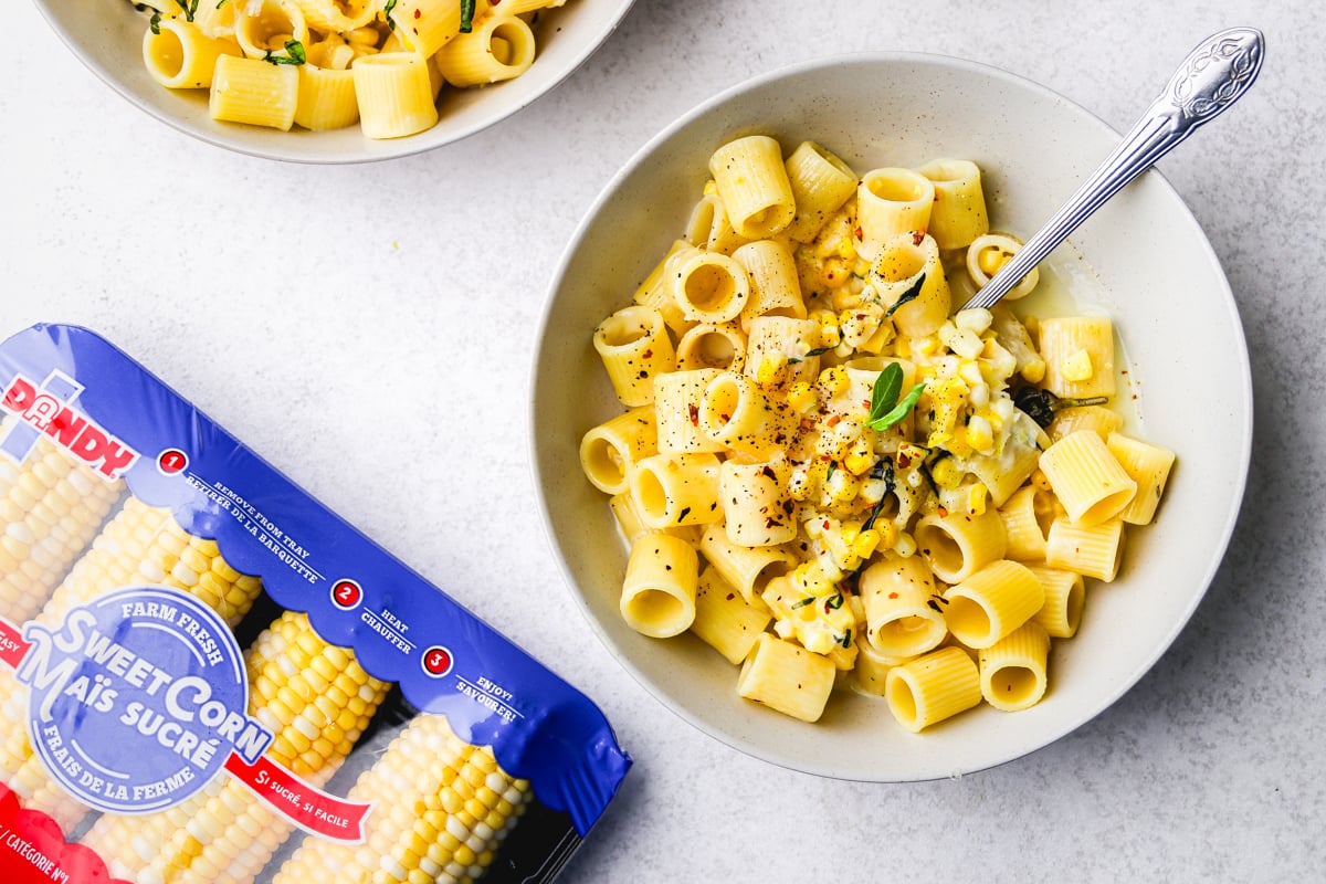 creamy corn alfredo pasta